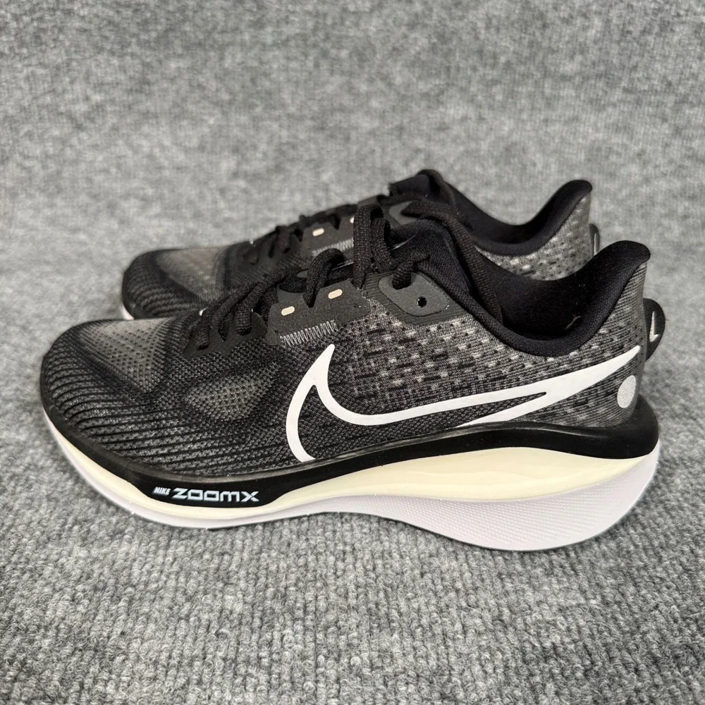Nike Womens Size 5 Vomero 17 Low Top Shoes Sneakers Black White Running FB8502 - Picture 3 of 8